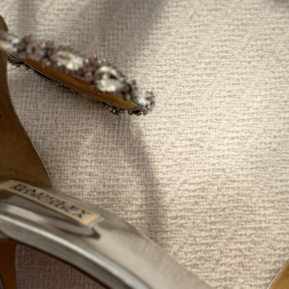 Badgley Mischka Sandals Heels Women 8.5 Metallic Silver Rhinestone Bridal Party - Picture 4 of 11
